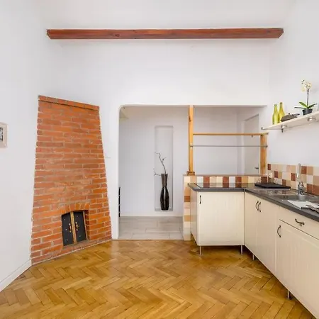 Charismatic In A Tenement House By Ecru Wwa62 * Warszawa