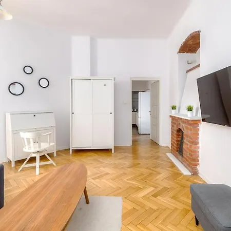 Charismatic In A Tenement House By Ecru Wwa62 Warszawa